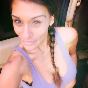 Meet your Posher, Denise