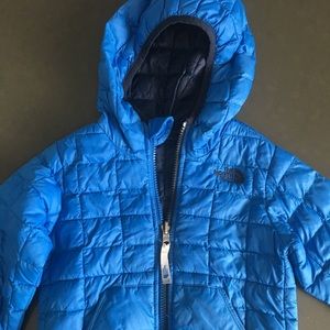 The North Face Thermoball toddler jacket 3t