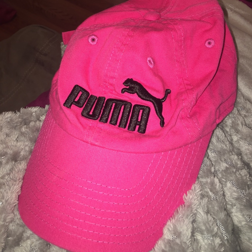 NEVER WORN!! Bright Pink Puma Hat