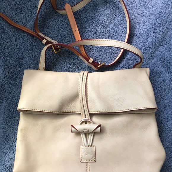 Dooney & Bourke Ivory Crossbody never used - Picture 1 of 2