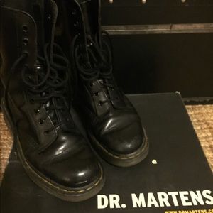 Dr. Martens Boots - Black