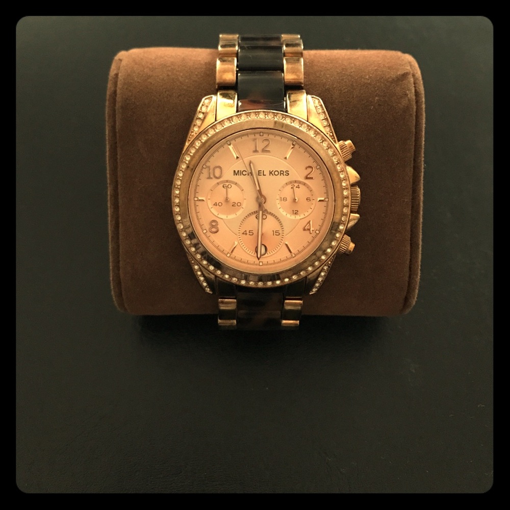 Women’s Micheal Kors Watch ❗️Price Lowered❗️