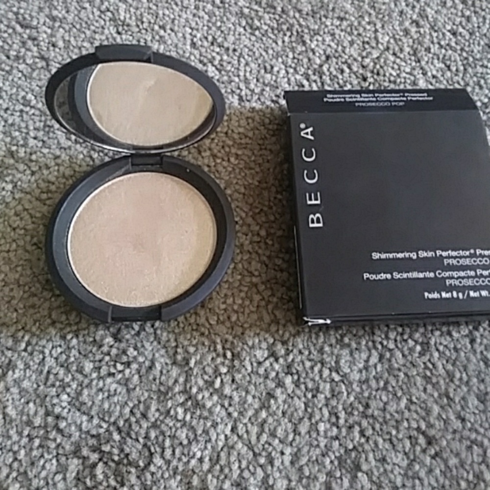 Becca cosmetics shimmering skin perfector