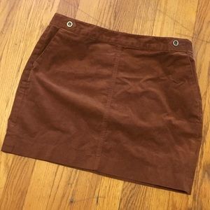 Banana Republic brown corduroy mini, size 10