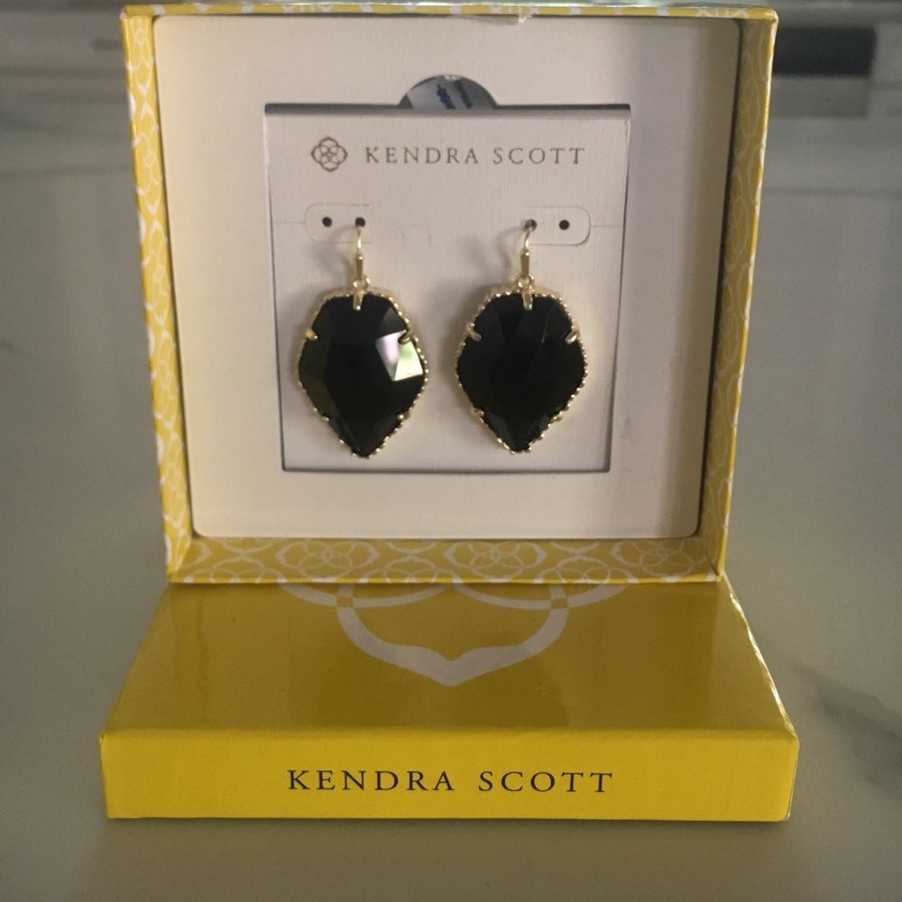 Kendra Scott new earrings