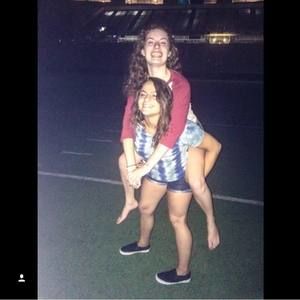 Meet your Posher, Danielle