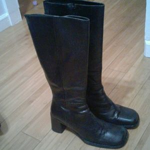 Steve Madden size 40 dress boots