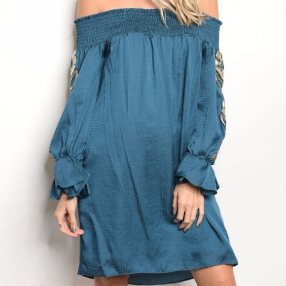 DRESS Vava By Joy Han Off Shoulder Dress - Picture 2 of 3