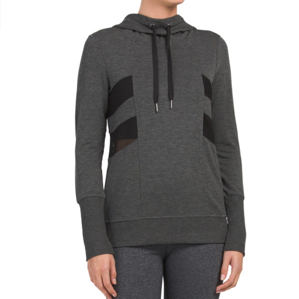 Long sleeve pullover hoodie