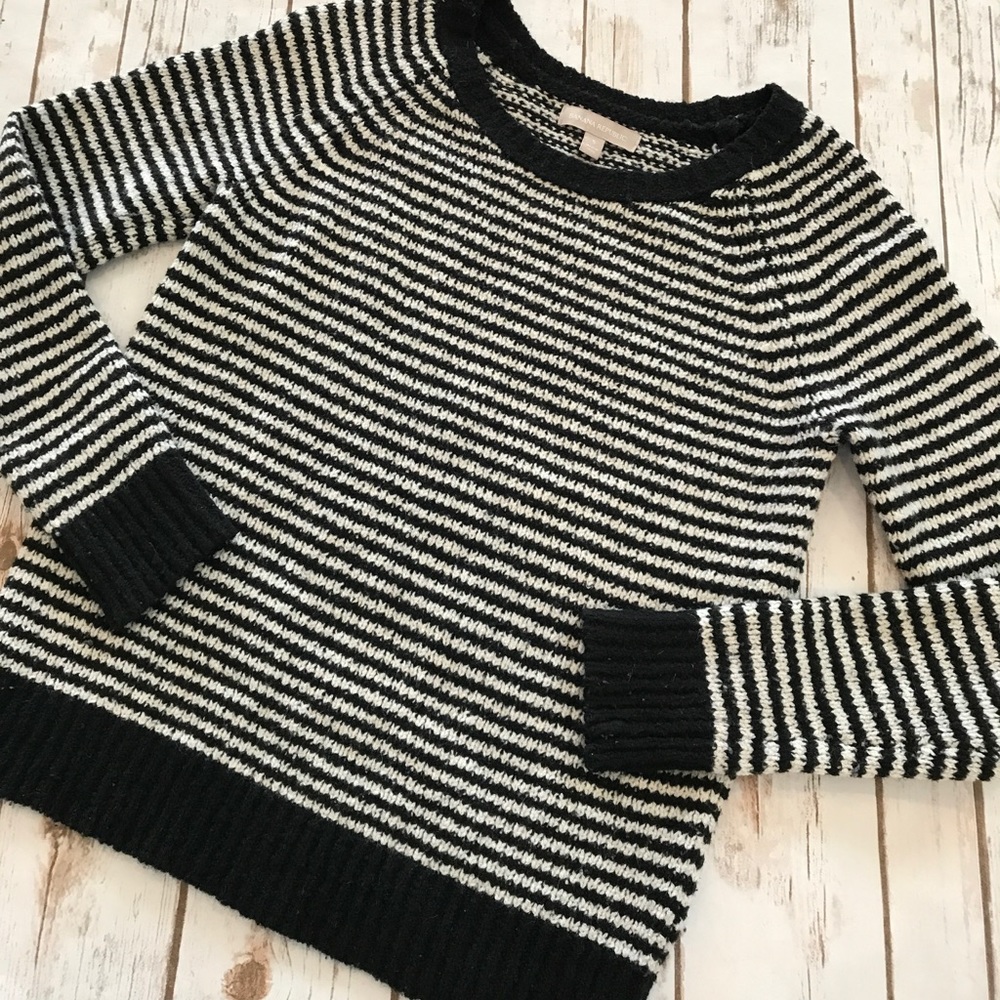 ⭐️Sale⭐️Banana Republic-Merino Wool Sweater, Small