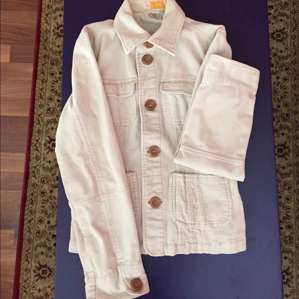 Very pretty corduroy jacket.