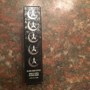 Jeffree Star Matte lipstick in ‘Daddy’