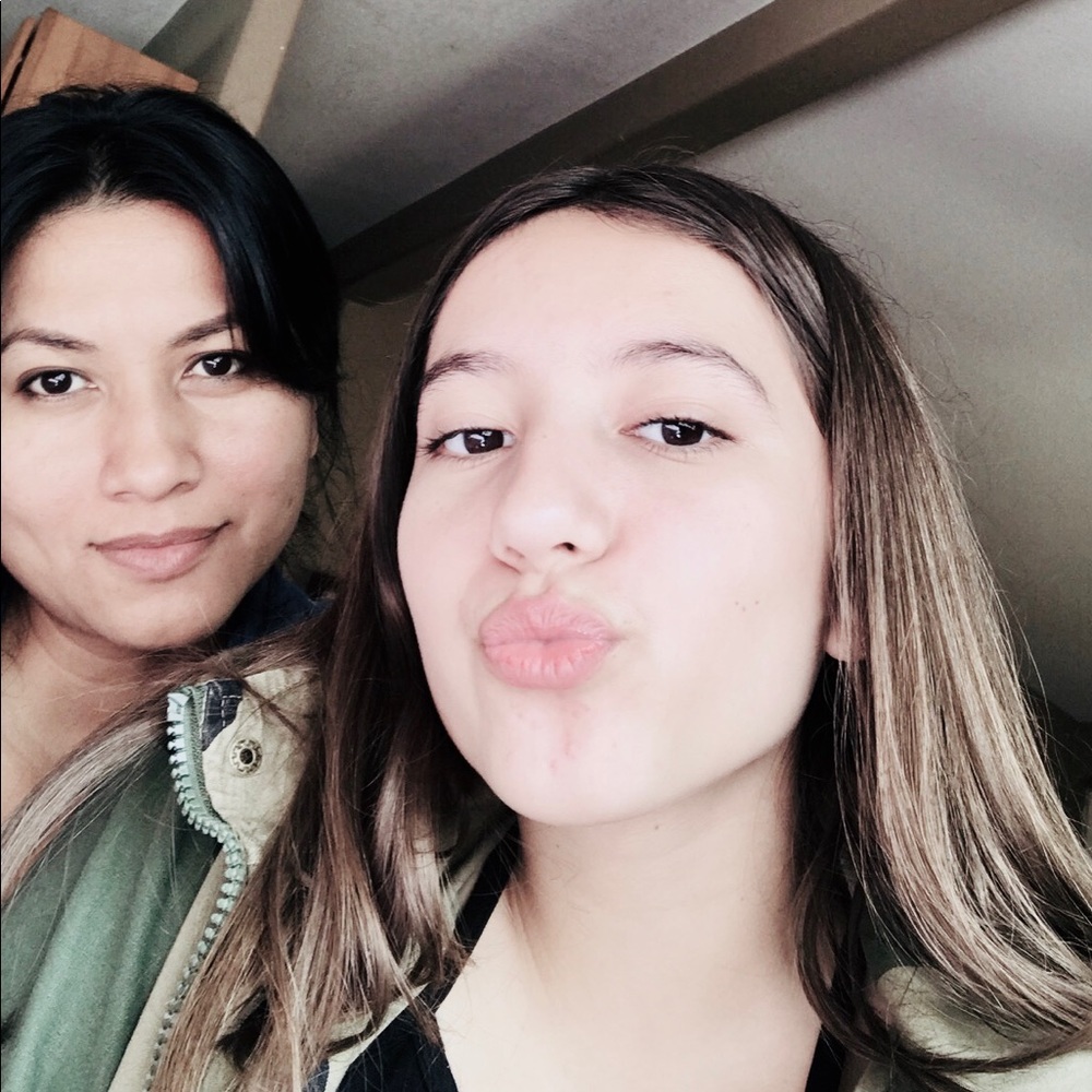 Meet your Posher, Yolanda