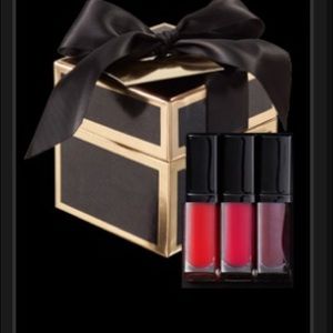 ‘Well Red’ ~ Matte Lipstick Christmas Package