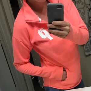 VS PINK sweatshirt size xs perfect condition