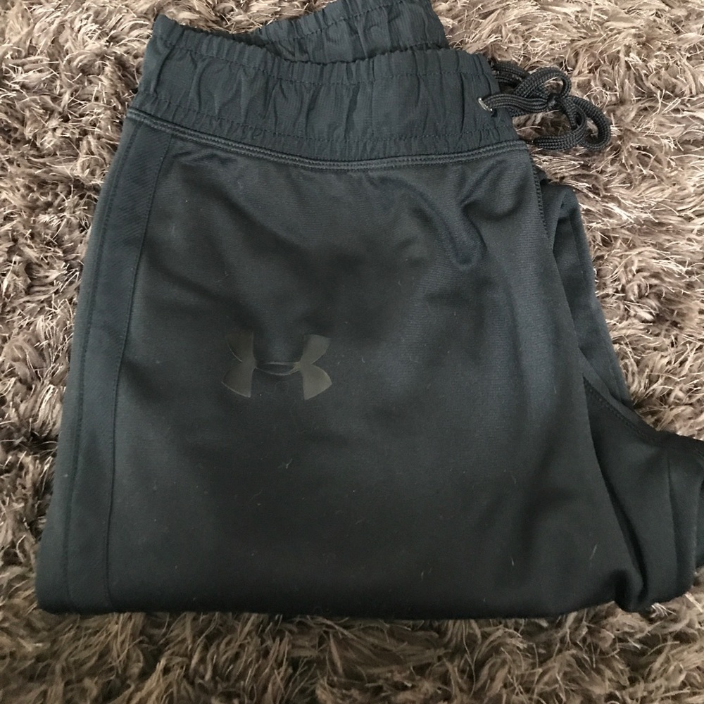 Women’s small Under Armour never worn