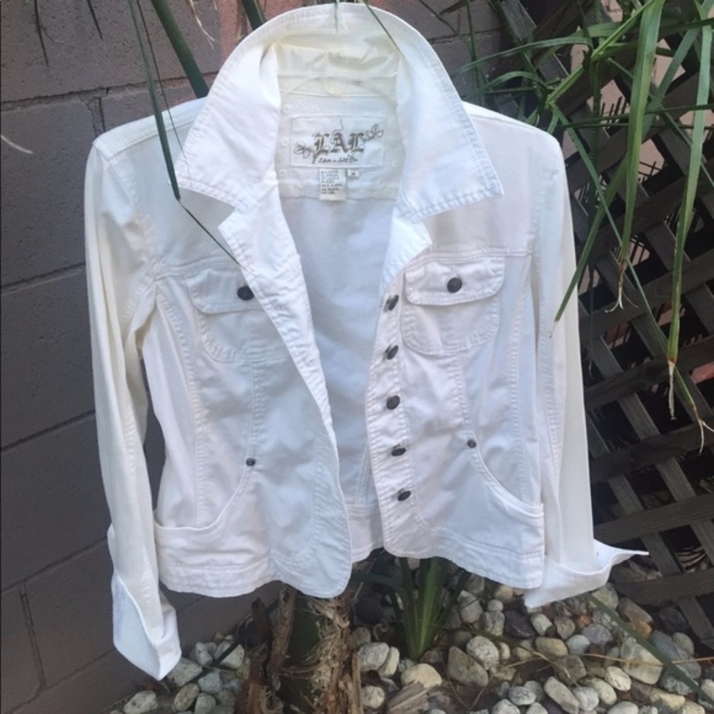Fitted White Jacket