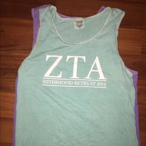 Light greenish/blue comfort colors tank