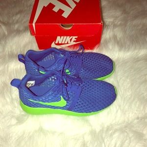 Nike shoes