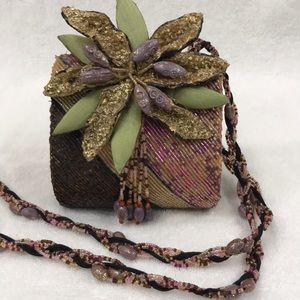 Mary Frances beaded flower purse.