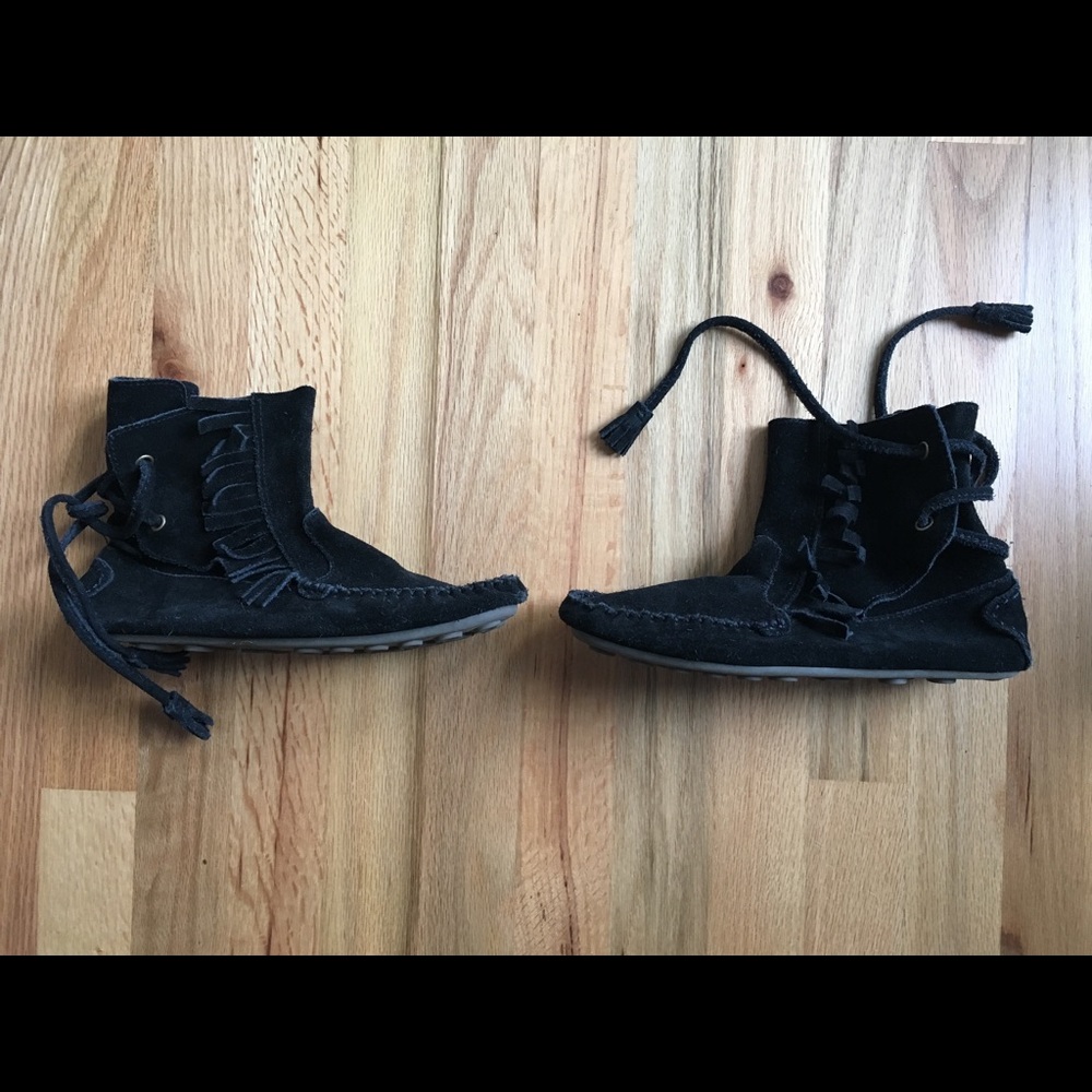 J. Crew black fringe moccasin booties size 7.5/8