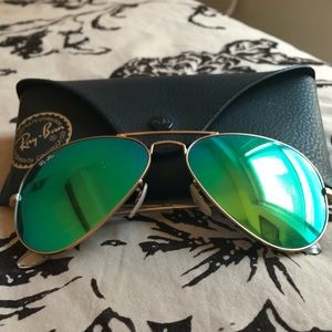 Ray Ban Original Aviator Mirrored Sunglasses