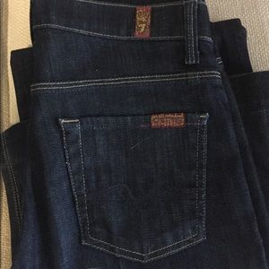 Trouser leg jeans