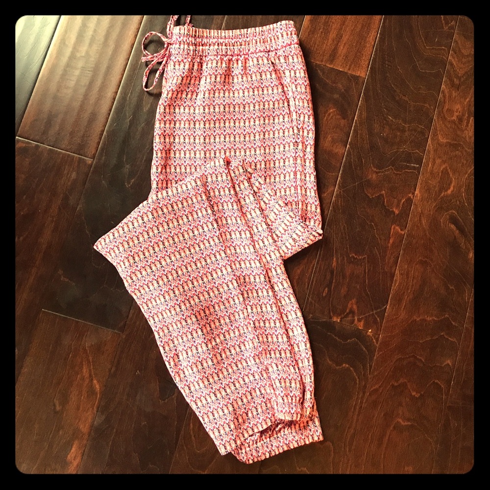 Adorable printed silk joggers!