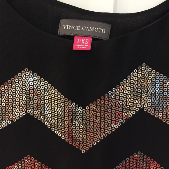 Vince Camuto Tunic - Picture 2 of 5