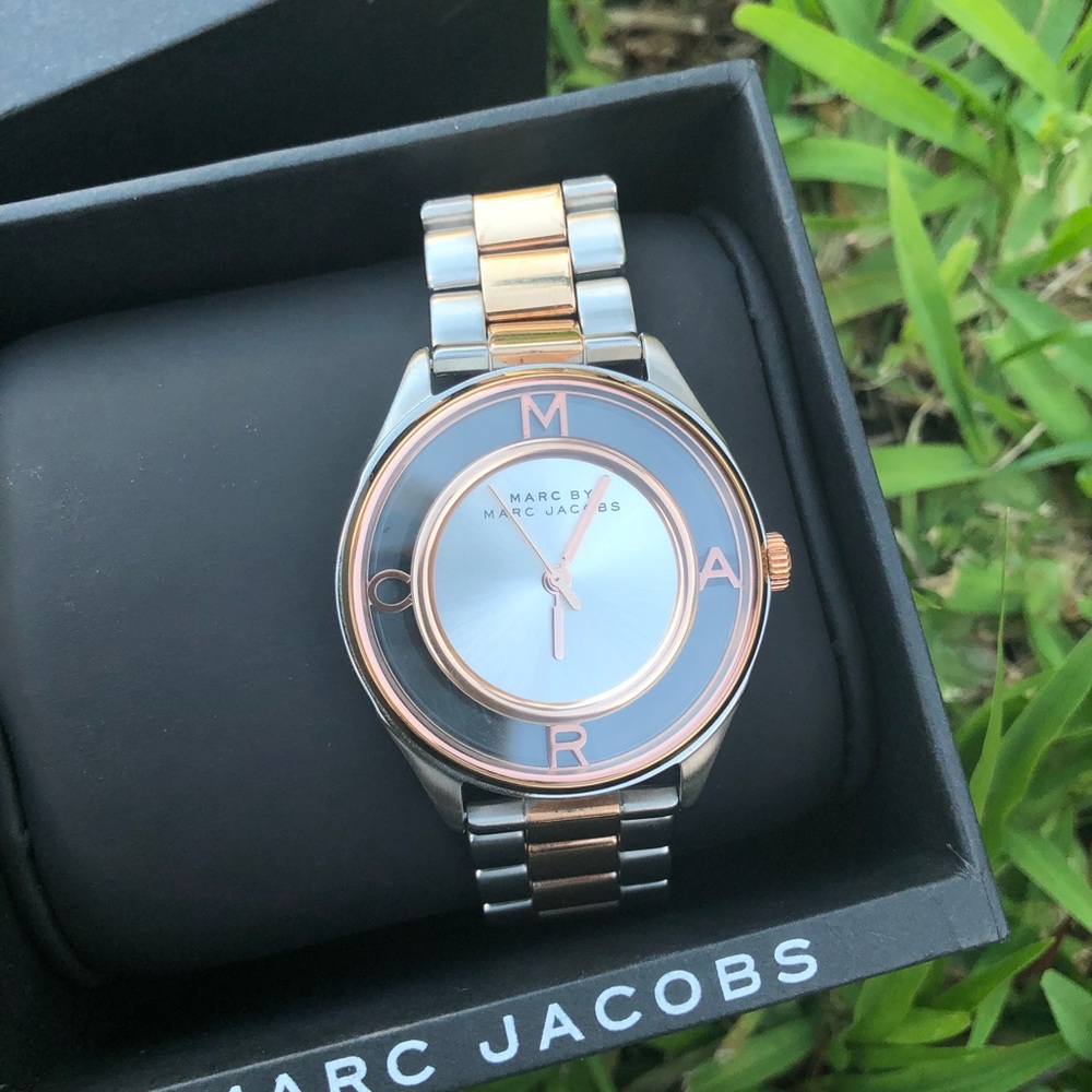 authentic marc jacobs watch (SOLD)