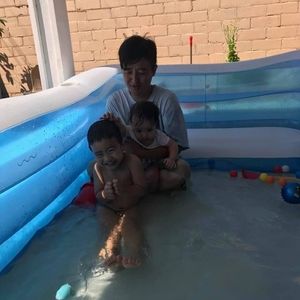 Meet your Posher, May