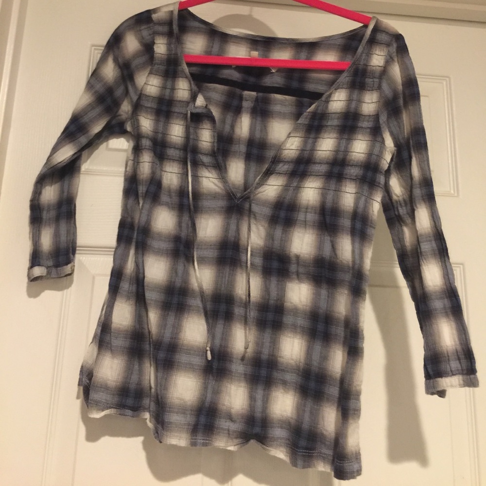Abercrombie deep b-neck plaid shirt - XS