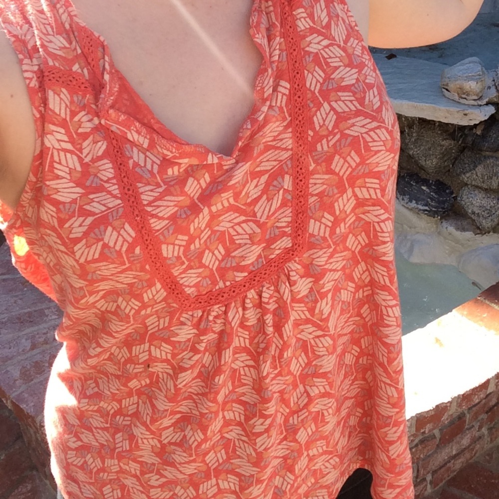 Lucky Brand sleeveless flowy top 😍😍 soft orange