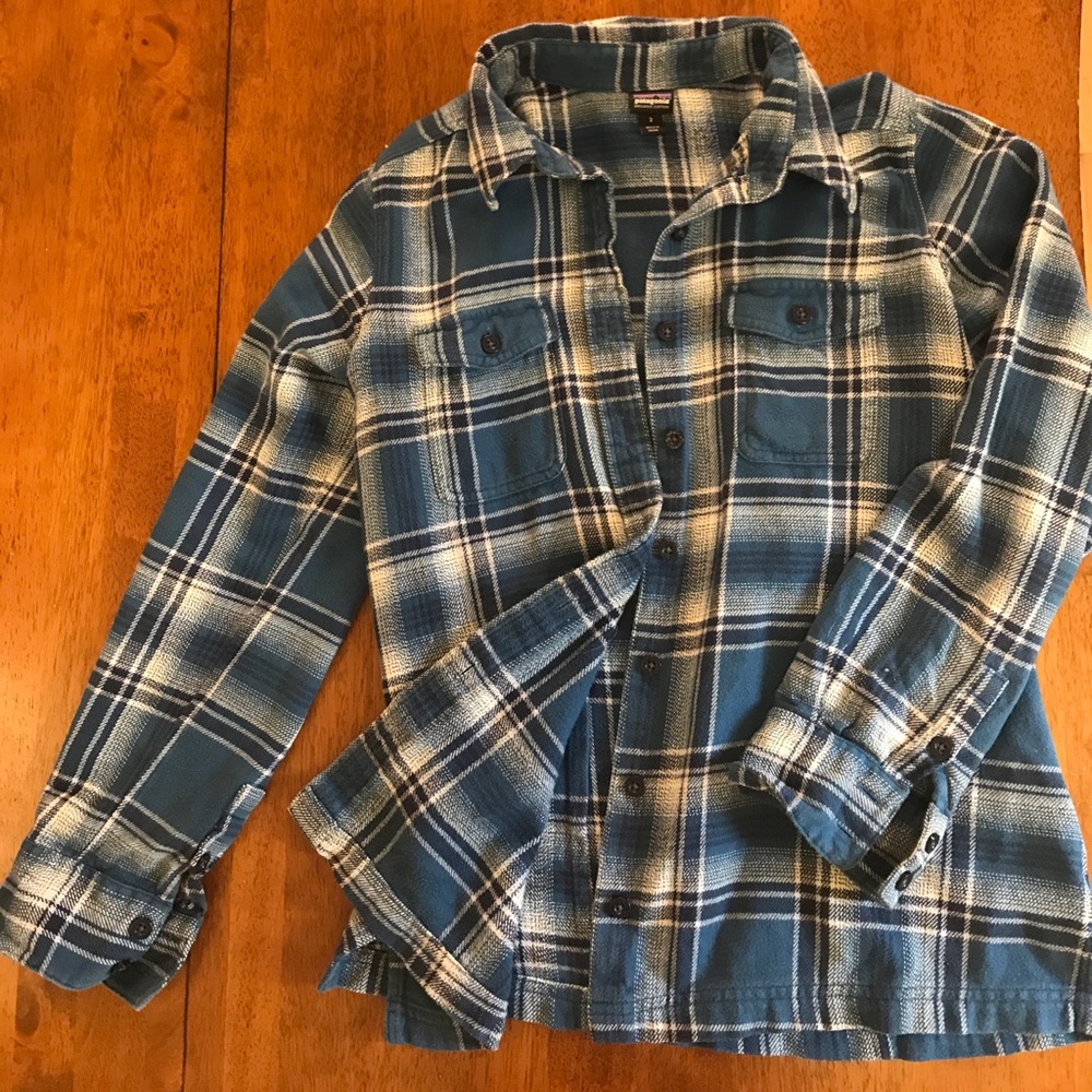 Patagonia blue cotton flannel Size 2