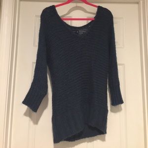Navy, oversized sweater from American Eagle - XS