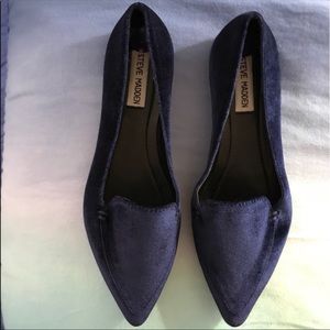 Steve Madden velvet flats