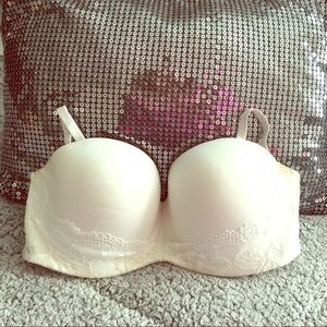 Victoria’s Secret Body by Victoria multi-way bra!