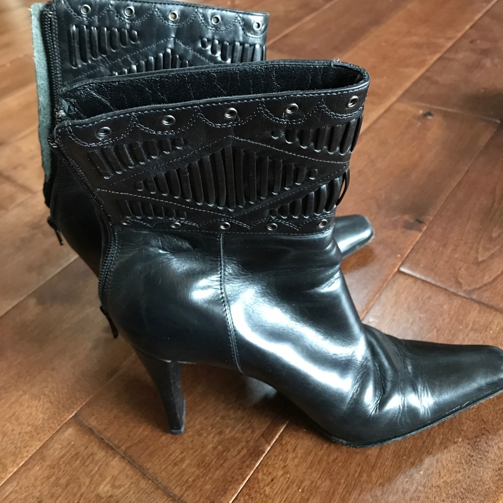 Studio Spiga black boots. 6.