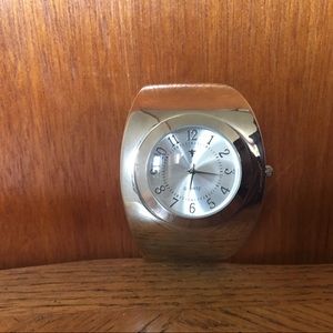 Bangle Watch!!!! Beautiful sparkling silver!