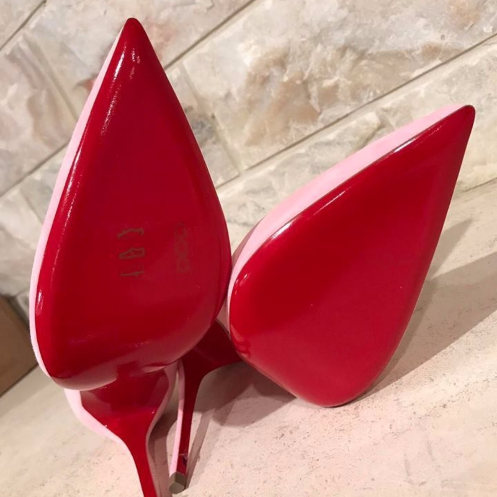 Louboutin So Kate Suede Heels - Picture 6 of 6