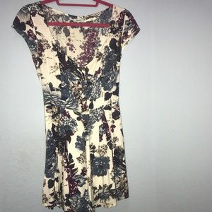 Urban Outfitters Kimchi Blue floral Romper! Size S