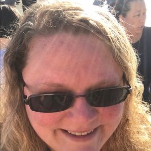 Meet your Posher, Kristin