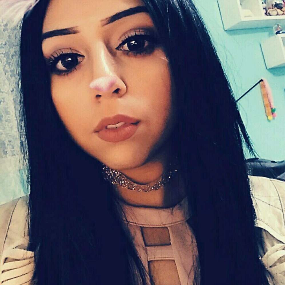 Meet your Posher, Melissa