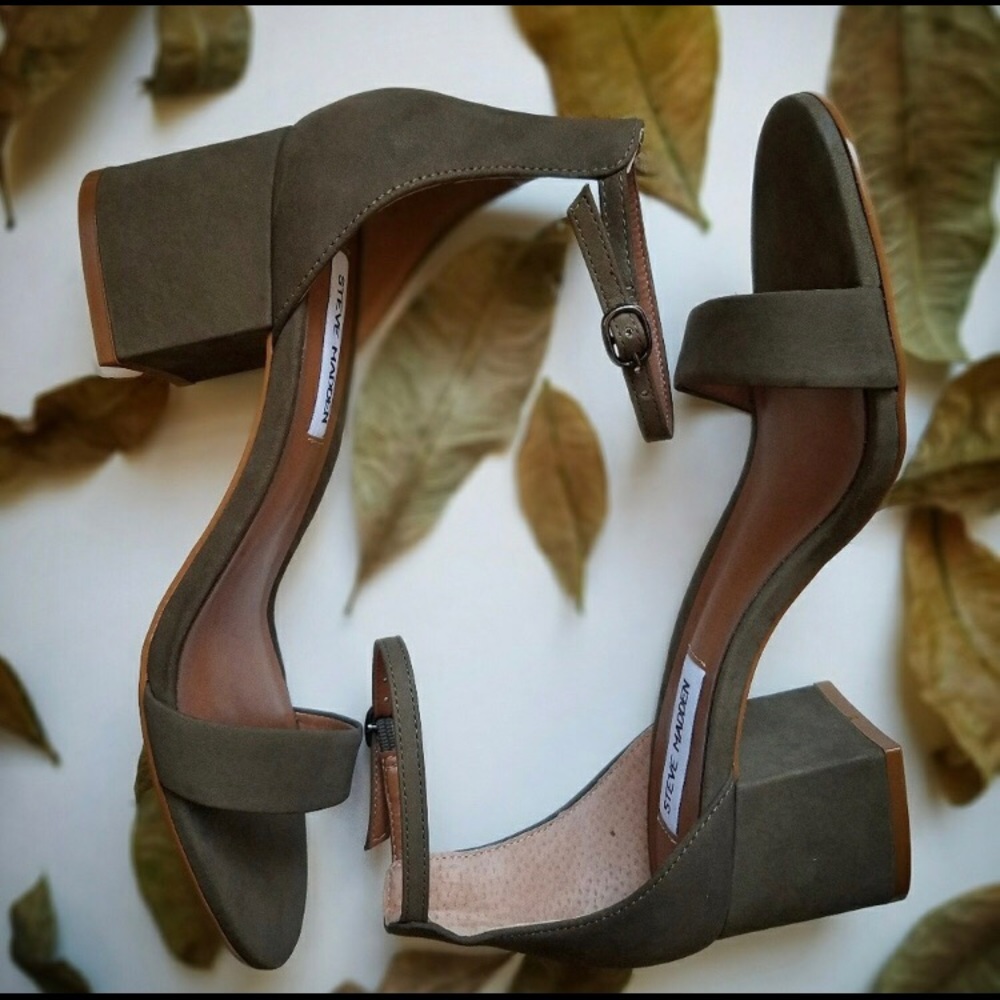 Steve Madden sandals