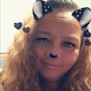 Meet your Posher, Vickie