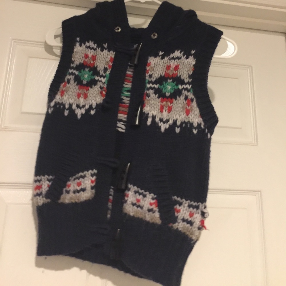 Sweater vest from American Eagle Outfitters - XS