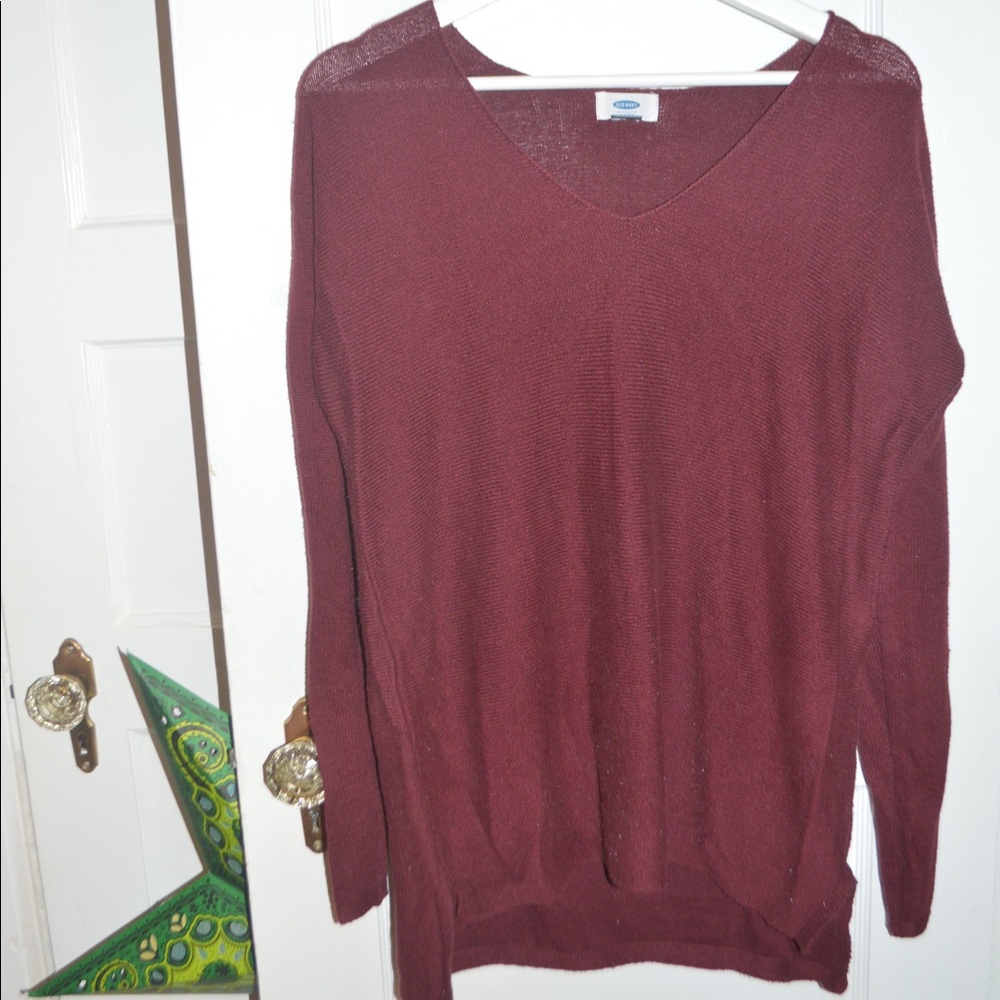Garnet v neck sweater