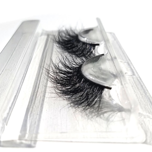 3D Mink Full Strip Eyelashes - Picture 3 of 3