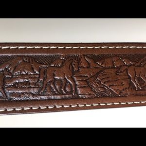Leather Breneman’s Brown Belt w/horses size 34