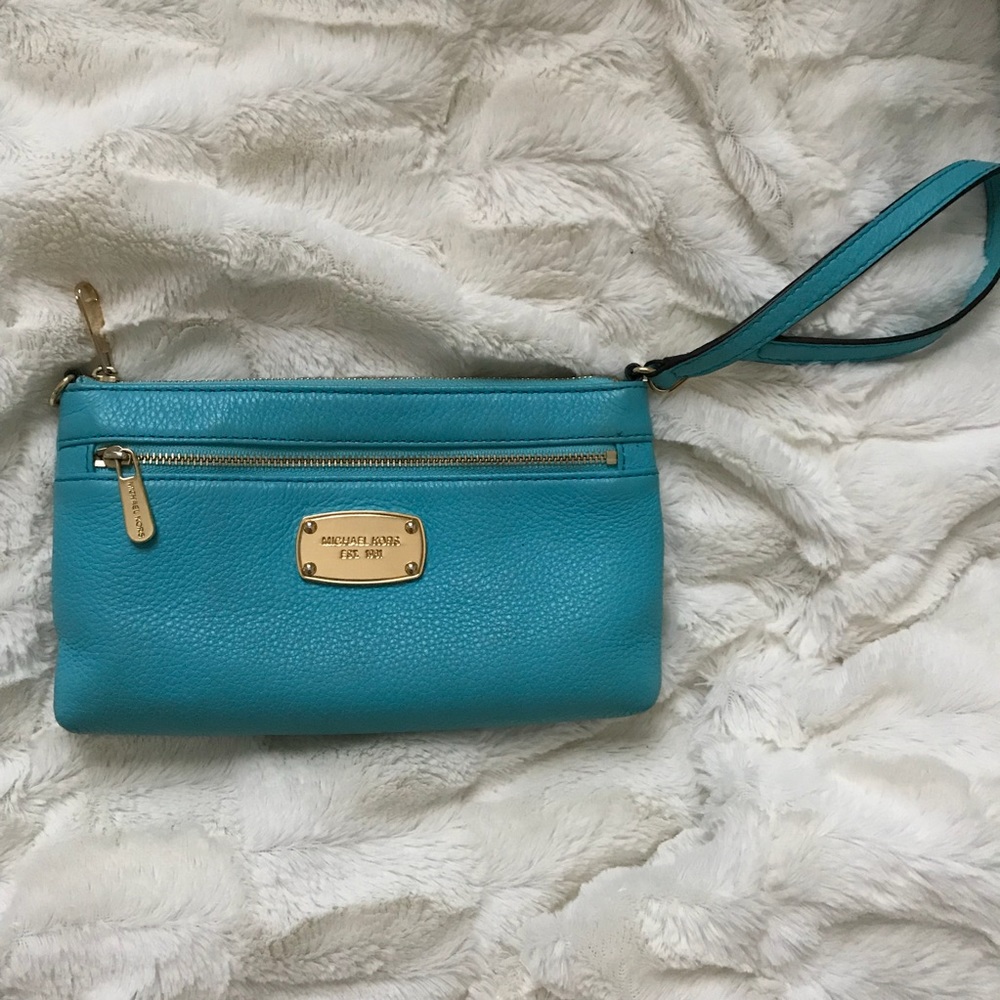 Michael Kors wristlet